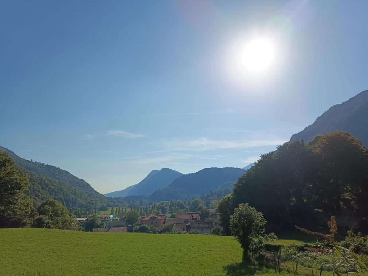 Apartamento I Tre Moschettoni Valbrona Exterior foto